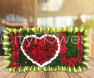 SCARLET LOVE flowers CityFlowersIndia 