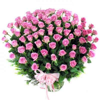 150 Pretty Pink Roses flowers CityFlowersIndia 