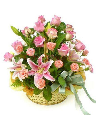 LILIES N ROSES SURPRISE flowers CityFlowersIndia 