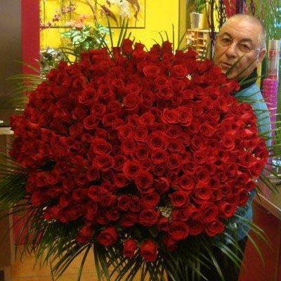 Valentine 500 Premium Roses Bouquet flowers CityFlowersIndia 