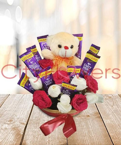 SWEET DIPSY ROMANCE flowers CityFlowersIndia 