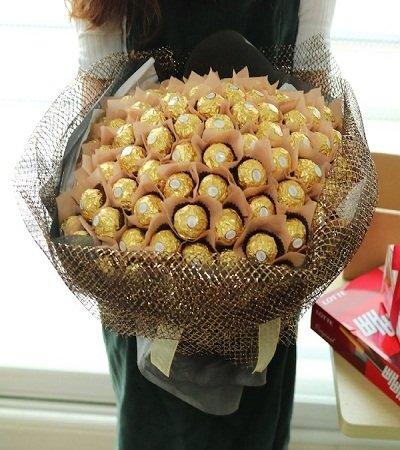 FERRERO ROCHER BOUQUET flowers CityFlowersIndia 