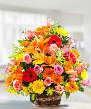 A DELUXE BASKET flowers CityFlowersIndia 