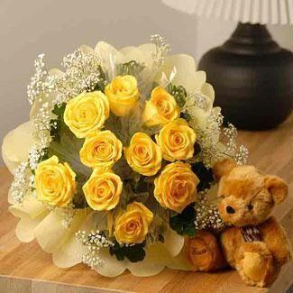 Bright Stunning Valentine (With Bear) flowers CityFlowersIndia 