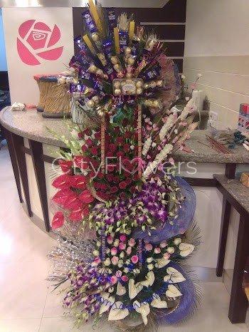 ABSOLUTE MASTERPIECE flowers CityFlowersIndia 