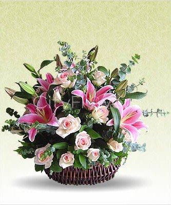 ILLUSTRIOUS BASKET flowers CityFlowersIndia 