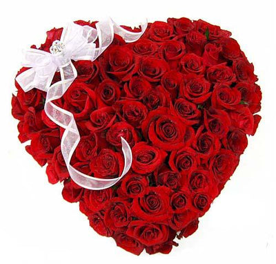 Heart of 100 Red Roses flowers CityFlowersIndia 
