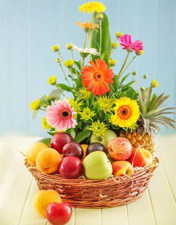 BLOOM IN FRUITS BASKET flowers CityFlowersIndia 