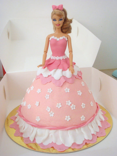 Gorgeous Doll Cake flowers CityFlowersIndia 