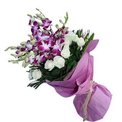 Shimmeriing Love - Hand Tied Bouquet flowers CityFlowersIndia 