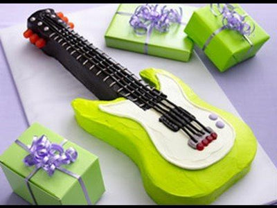 Guitar Shape Cake flowers CityFlowersIndia 