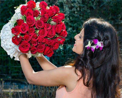 Love Valentine Bouquet flowers CityFlowersIndia 