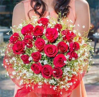 Valentine Romance flowers CityFlowersIndia 