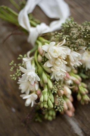 Tuberose Bouquet flowers CityFlowersIndia 