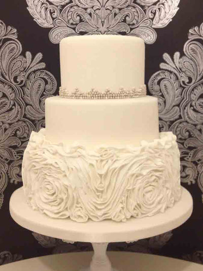 Wedding cake (3 tier) flowers CityFlowersIndia 